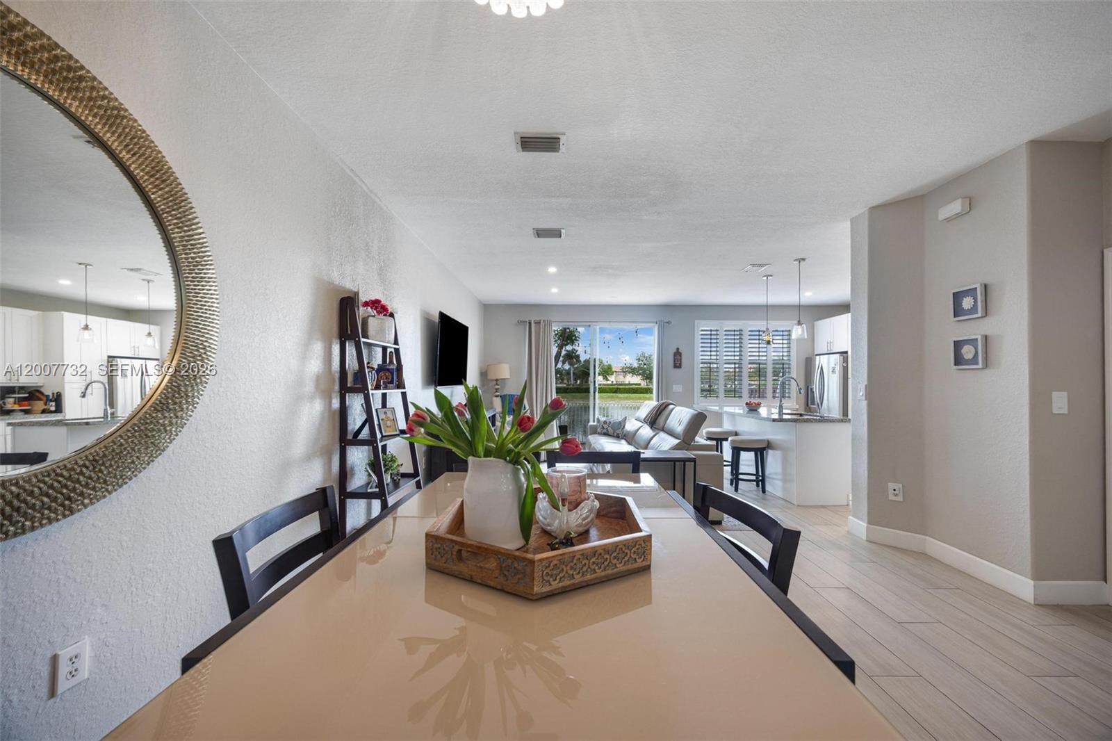 ISLANDS AT DORAL 1ST ADDN - Residential