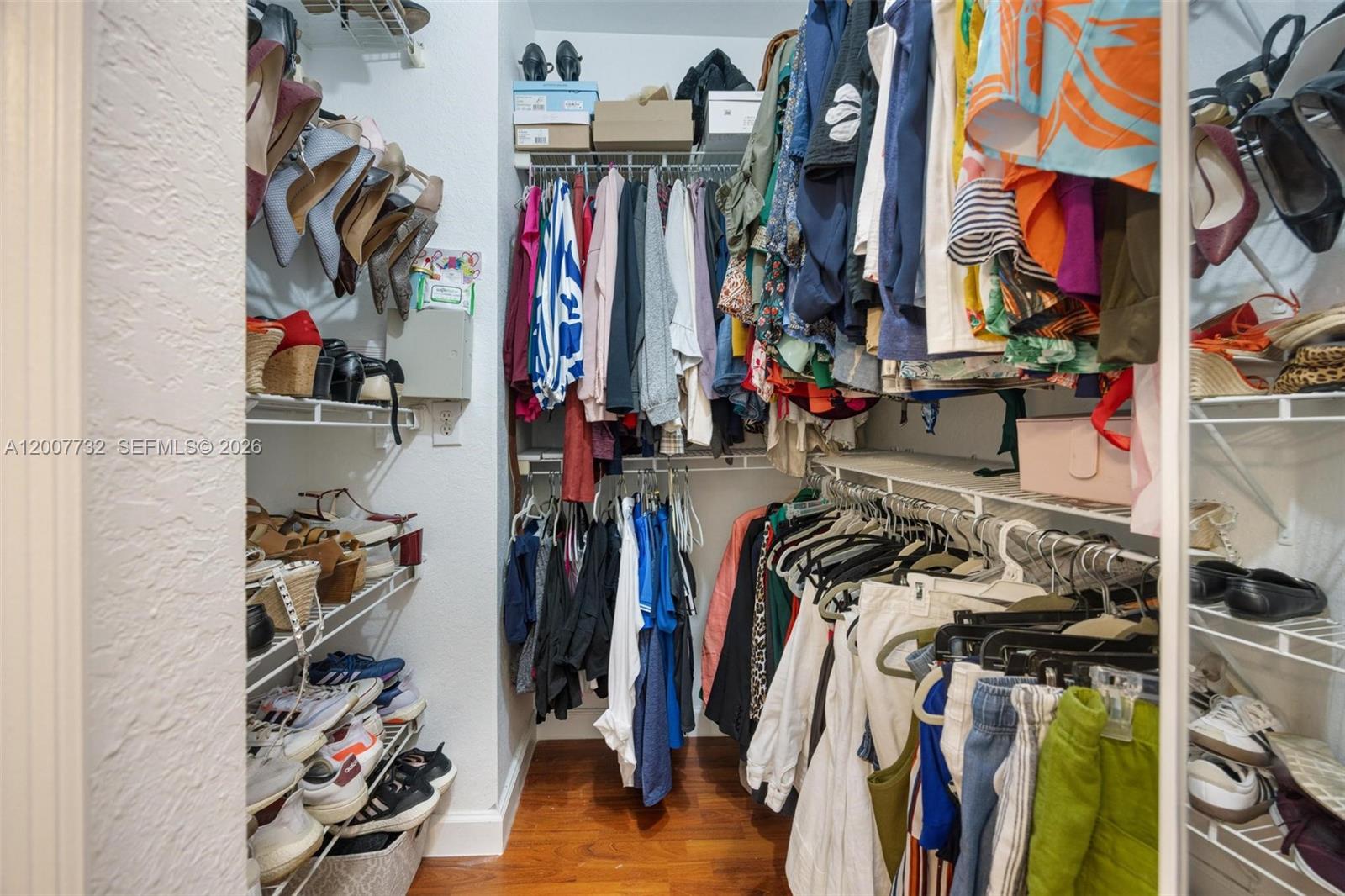 ISLANDS AT DORAL 1ST ADDN - Residential