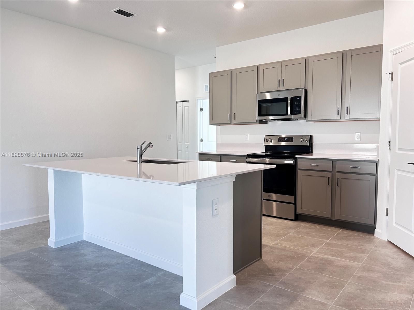 BENT CREEK TRACT A-2 - Residential Lease