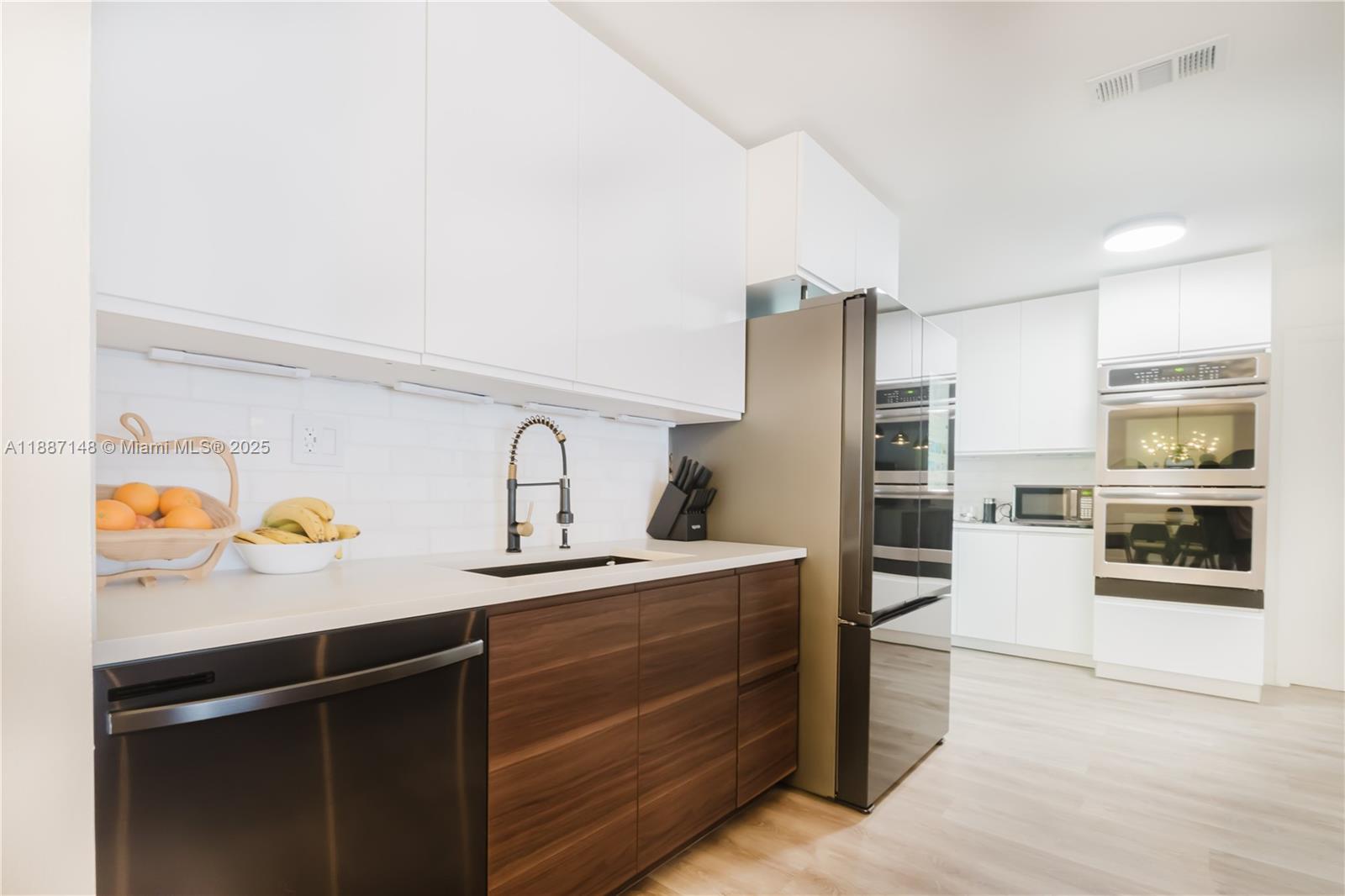 WESTWOOD COMMUNITY 6 - Residential