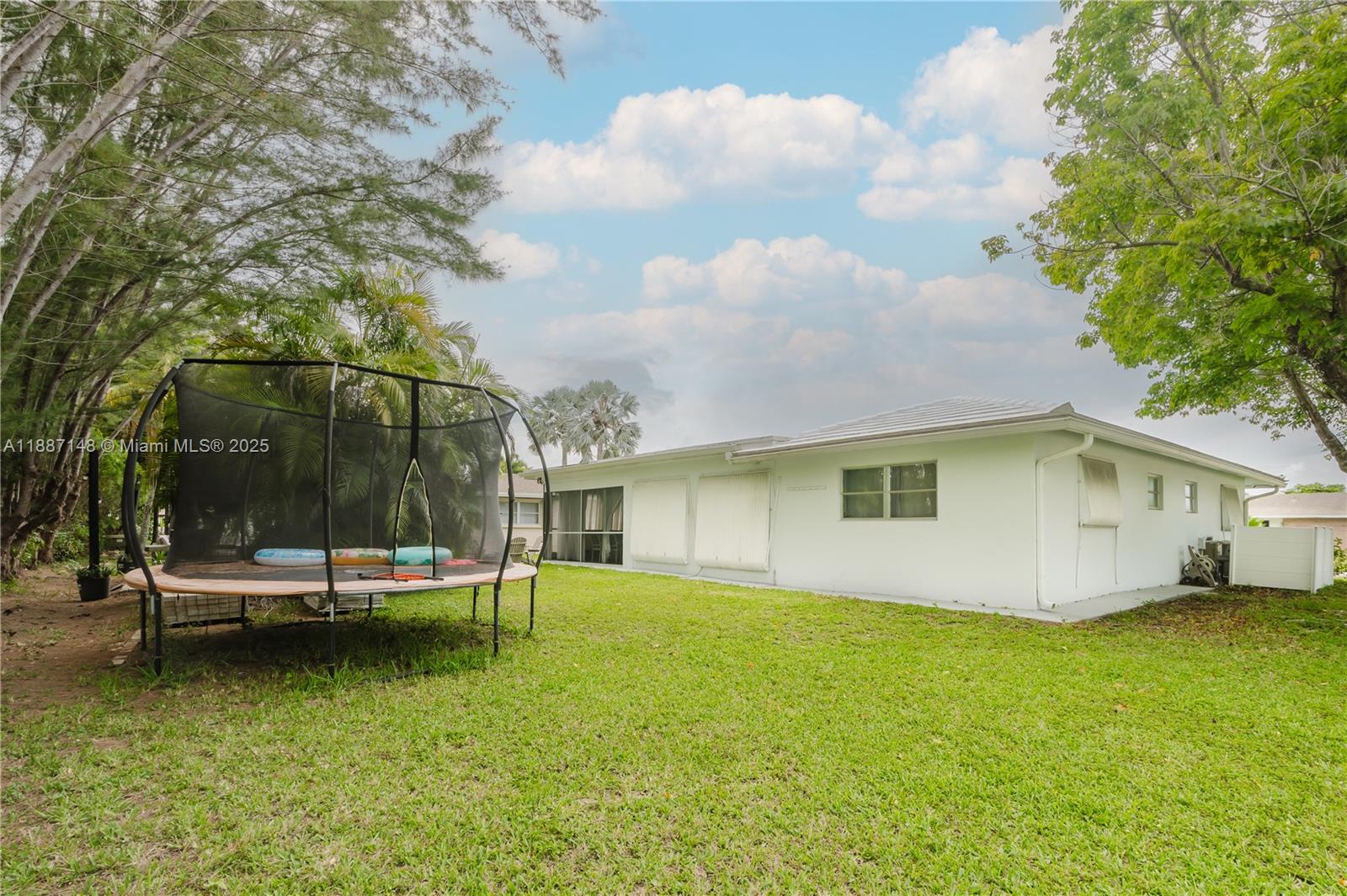 WESTWOOD COMMUNITY 6 - Residential