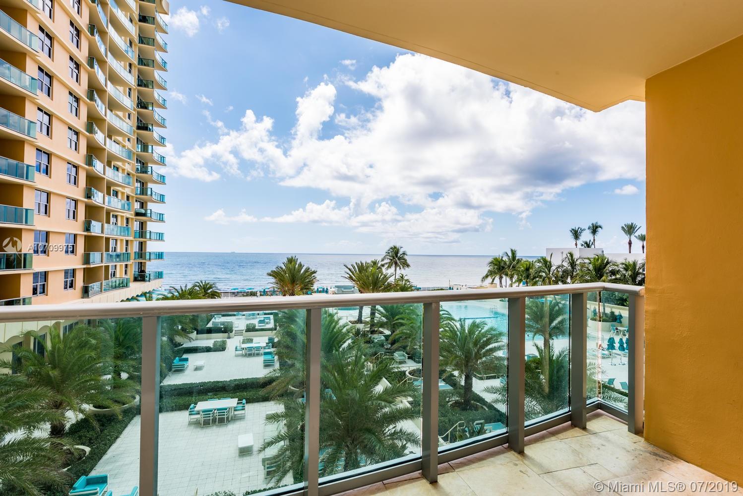 WAVE CONDO - Residential Lease