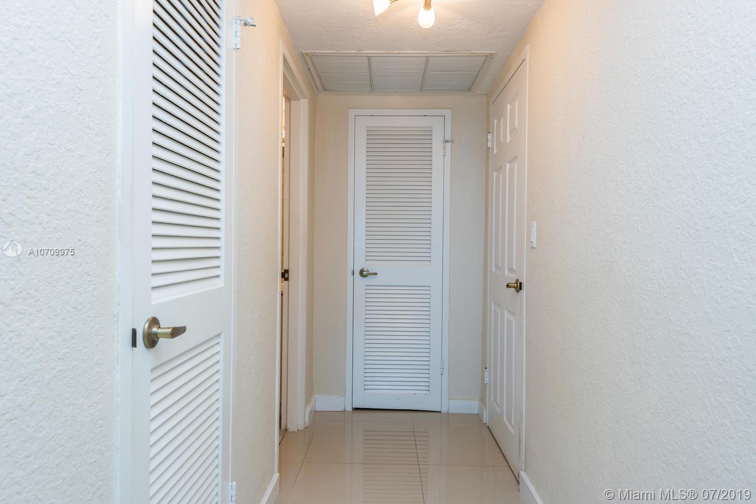 WAVE CONDO - Residential Lease