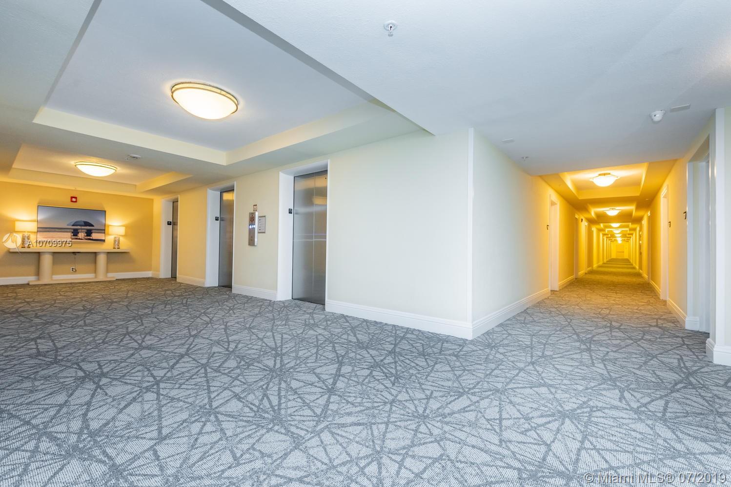 WAVE CONDO - Residential Lease