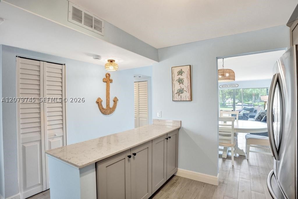 769 Jeffery St 2-205