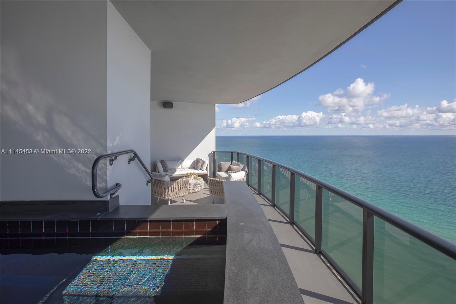 18555 COLLINS AVENUE COND - Residential