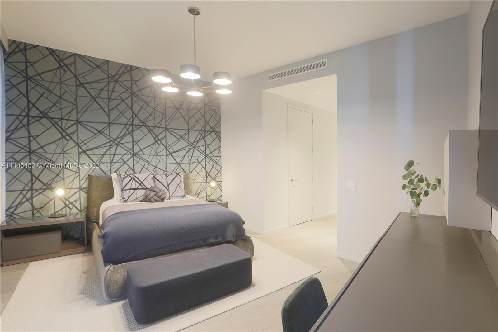 18555 COLLINS AVENUE COND - Residential