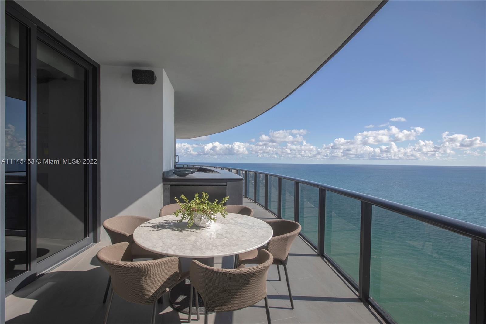 18555 COLLINS AVENUE COND - Residential