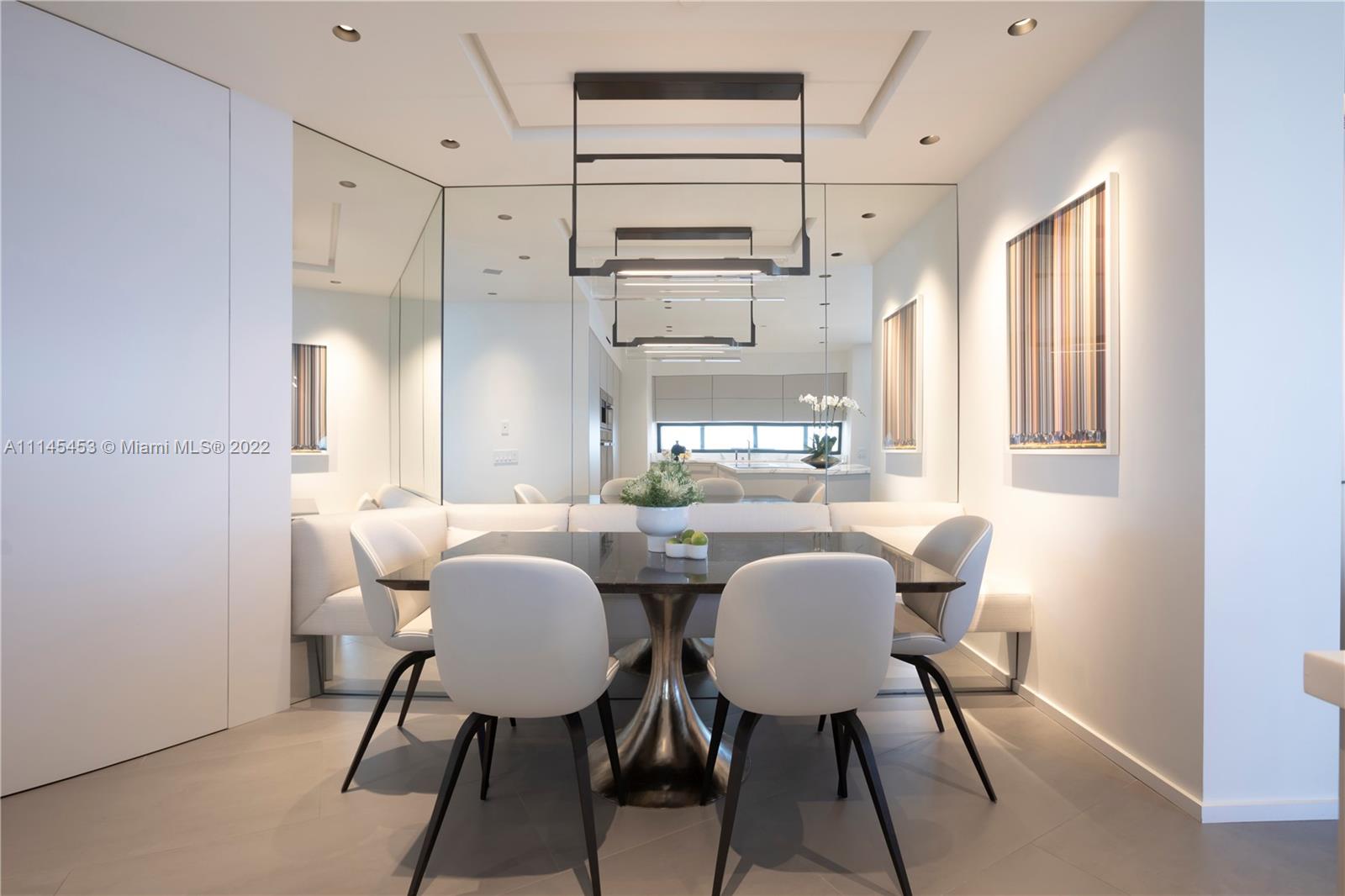 18555 COLLINS AVENUE COND - Residential