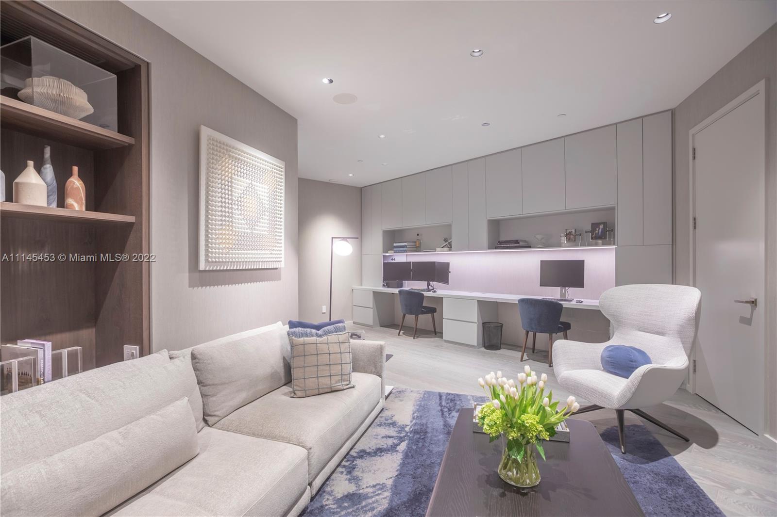 18555 COLLINS AVENUE COND - Residential