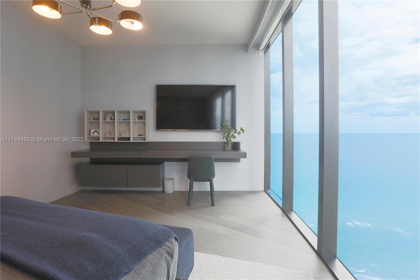 18555 COLLINS AVENUE COND - Residential