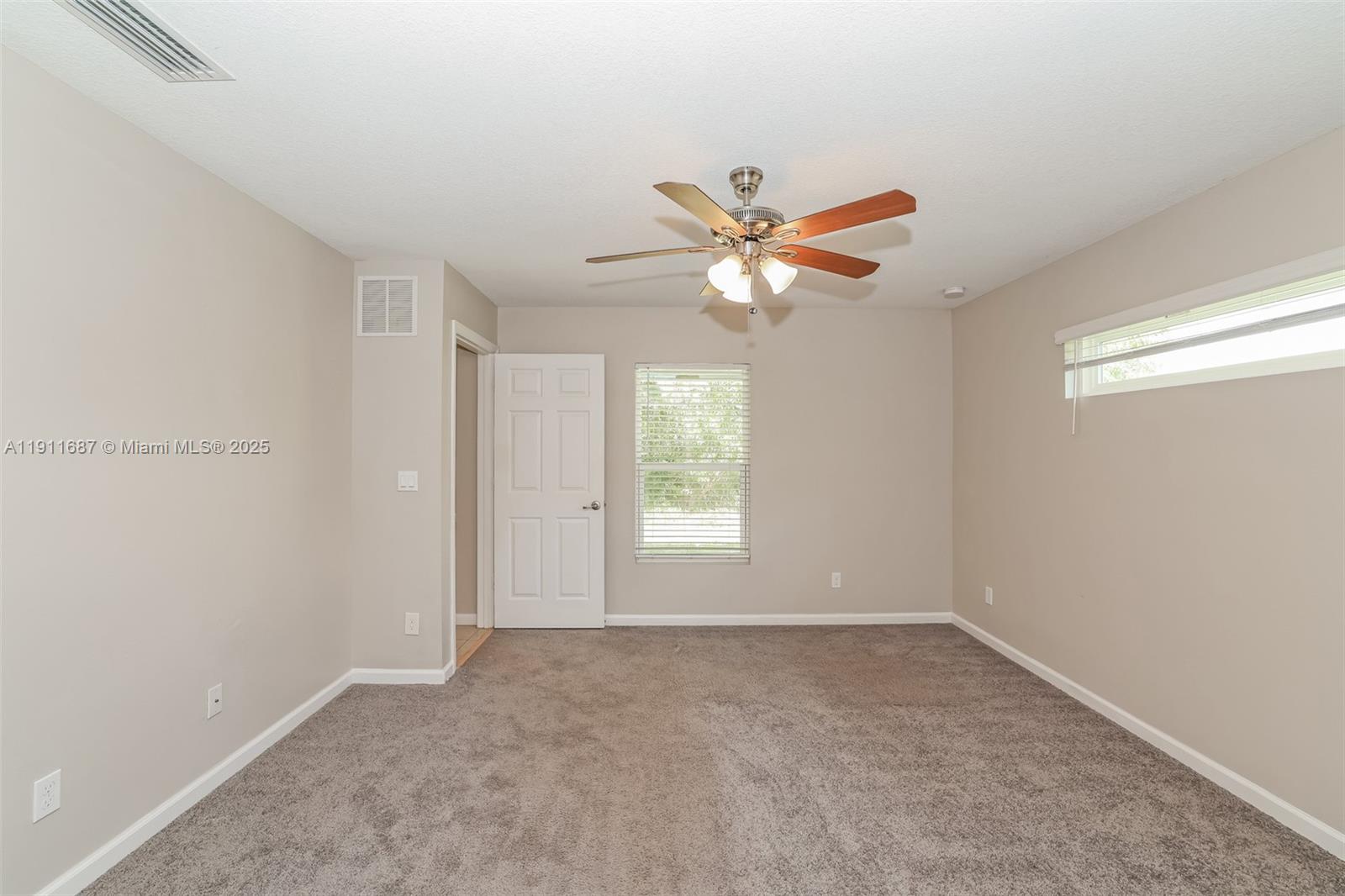 PORT ST LUCIE SECTION  22 - Residential Lease