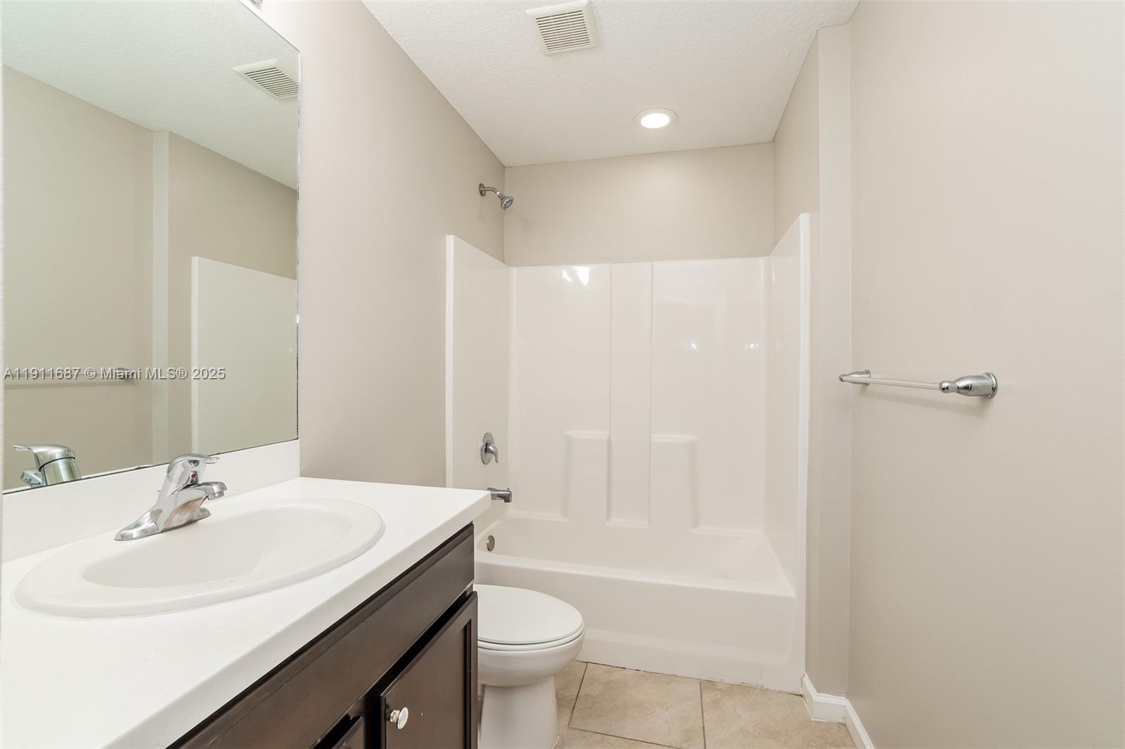 PORT ST LUCIE SECTION  22 - Residential Lease