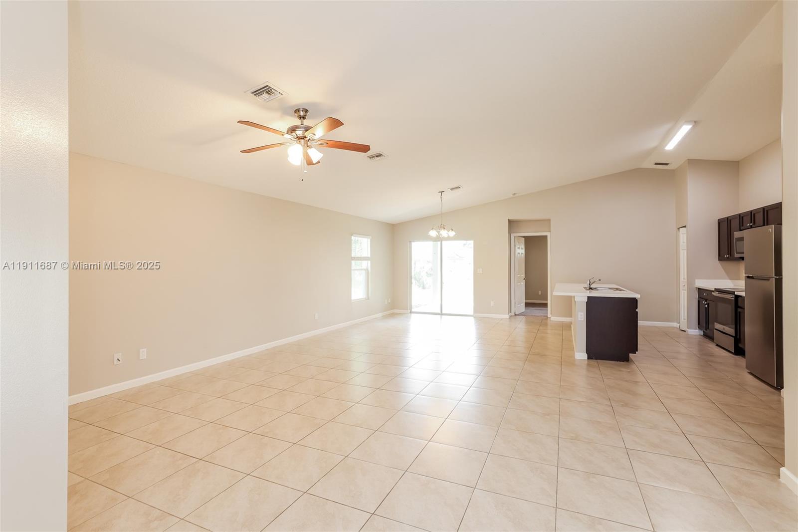 PORT ST LUCIE SECTION  22 - Residential Lease