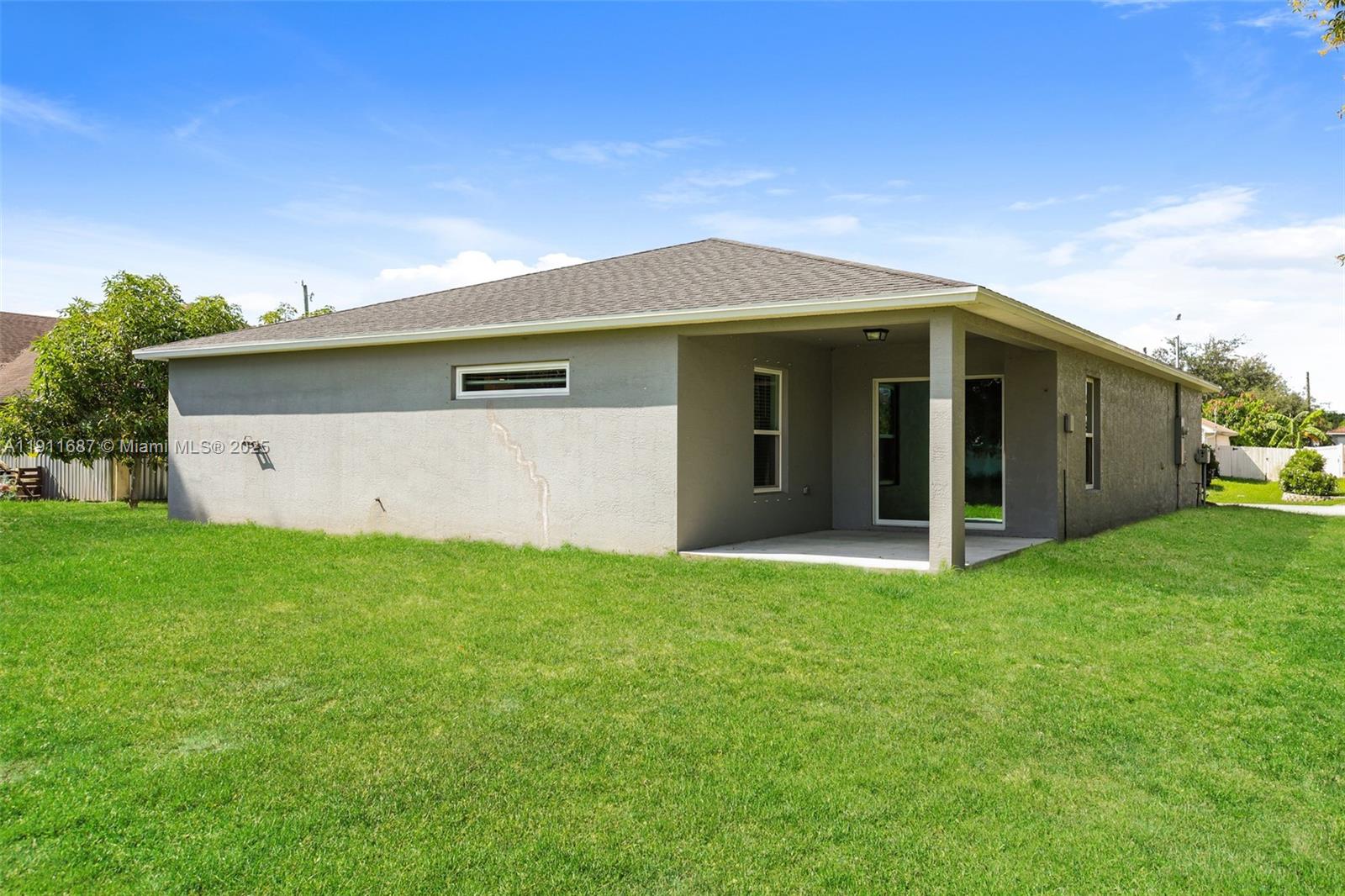 PORT ST LUCIE SECTION  22 - Residential Lease