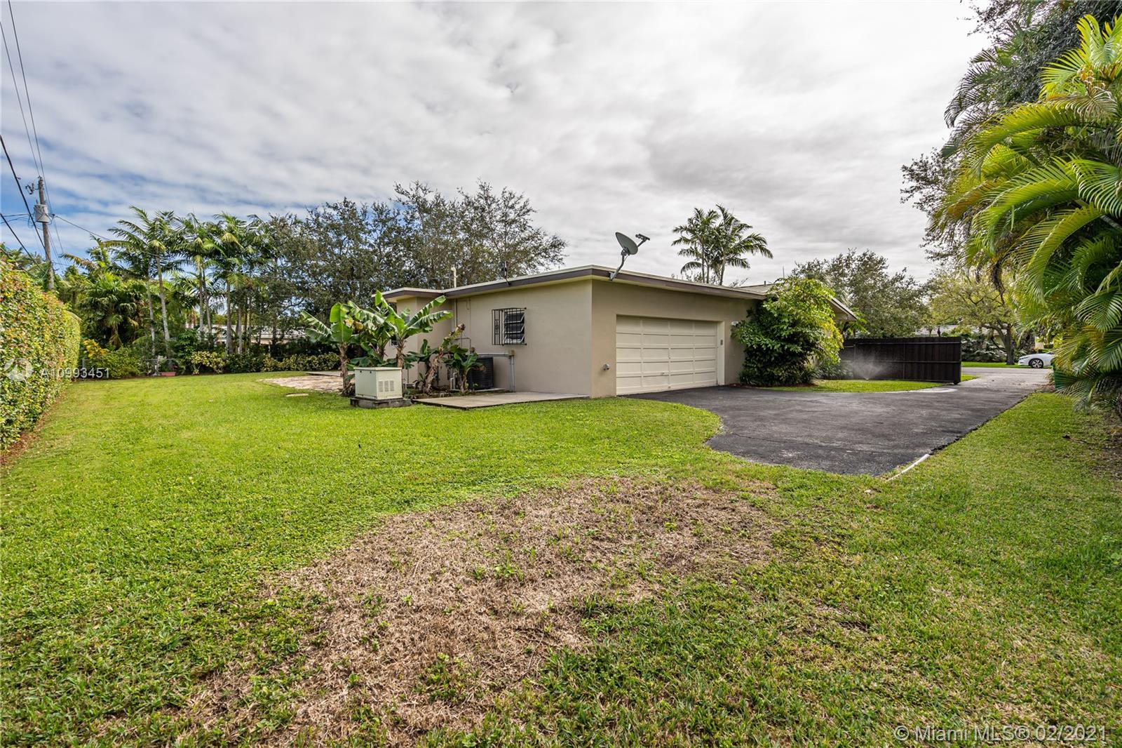 SUN CORAL ESTATES - Residential