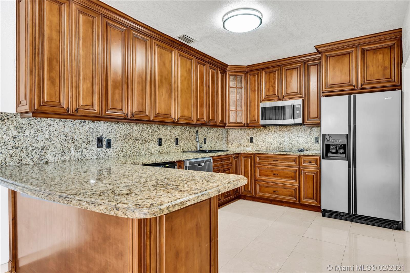 SUN CORAL ESTATES - Residential