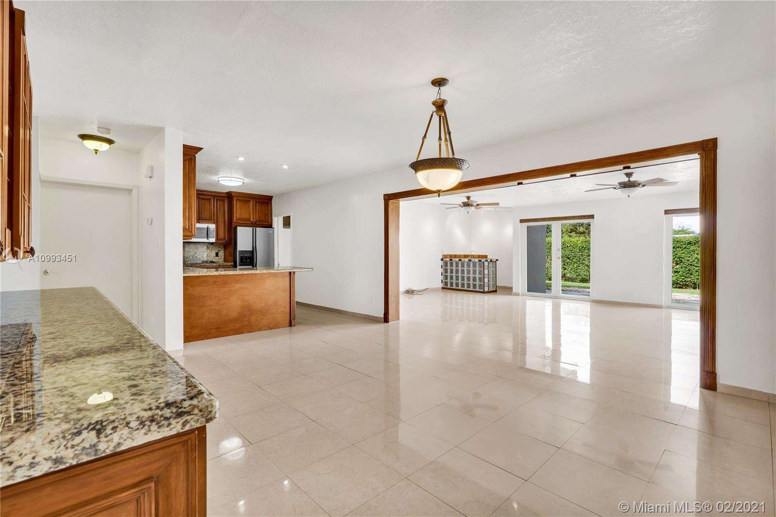 SUN CORAL ESTATES - Residential