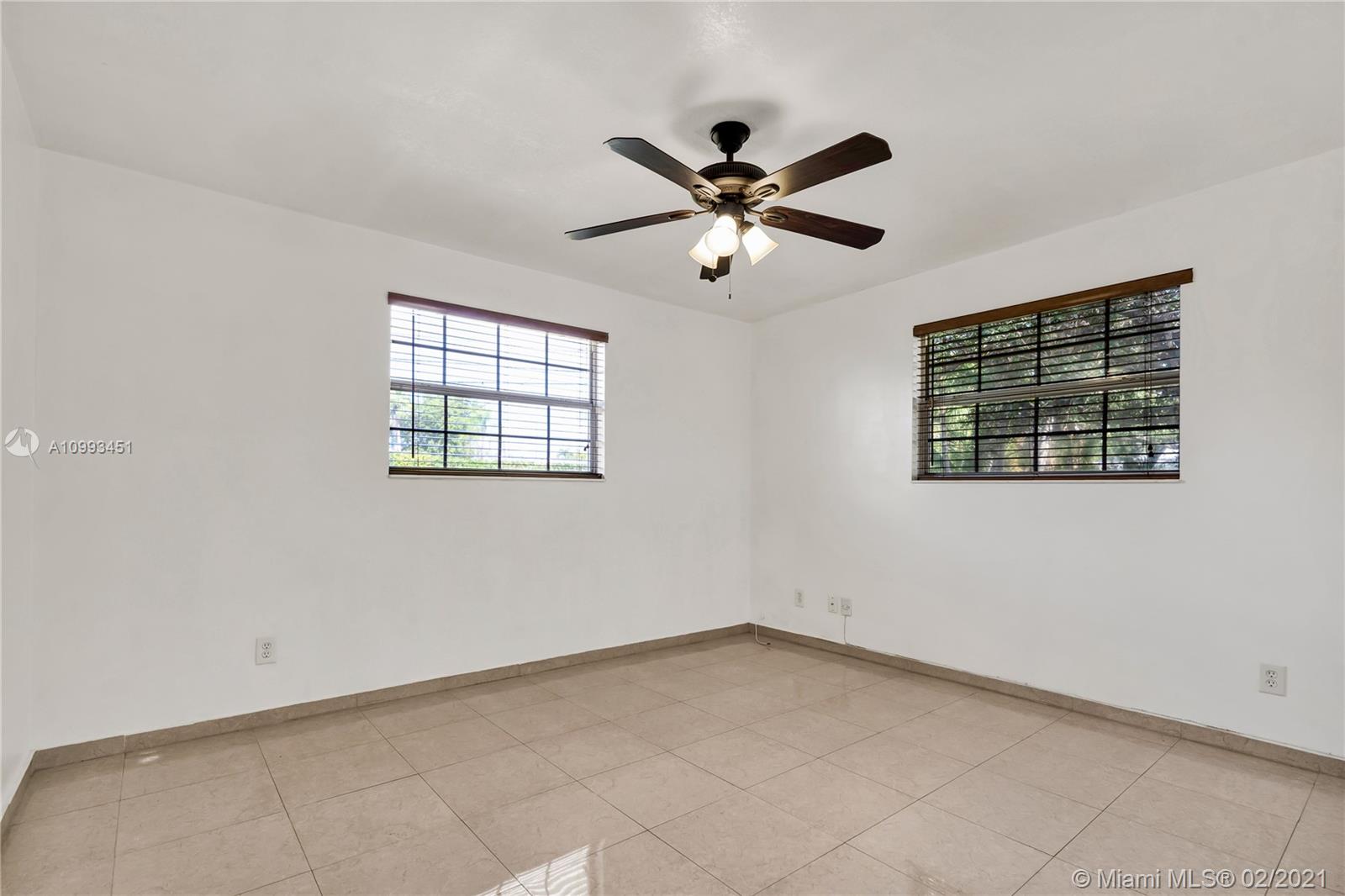 SUN CORAL ESTATES - Residential