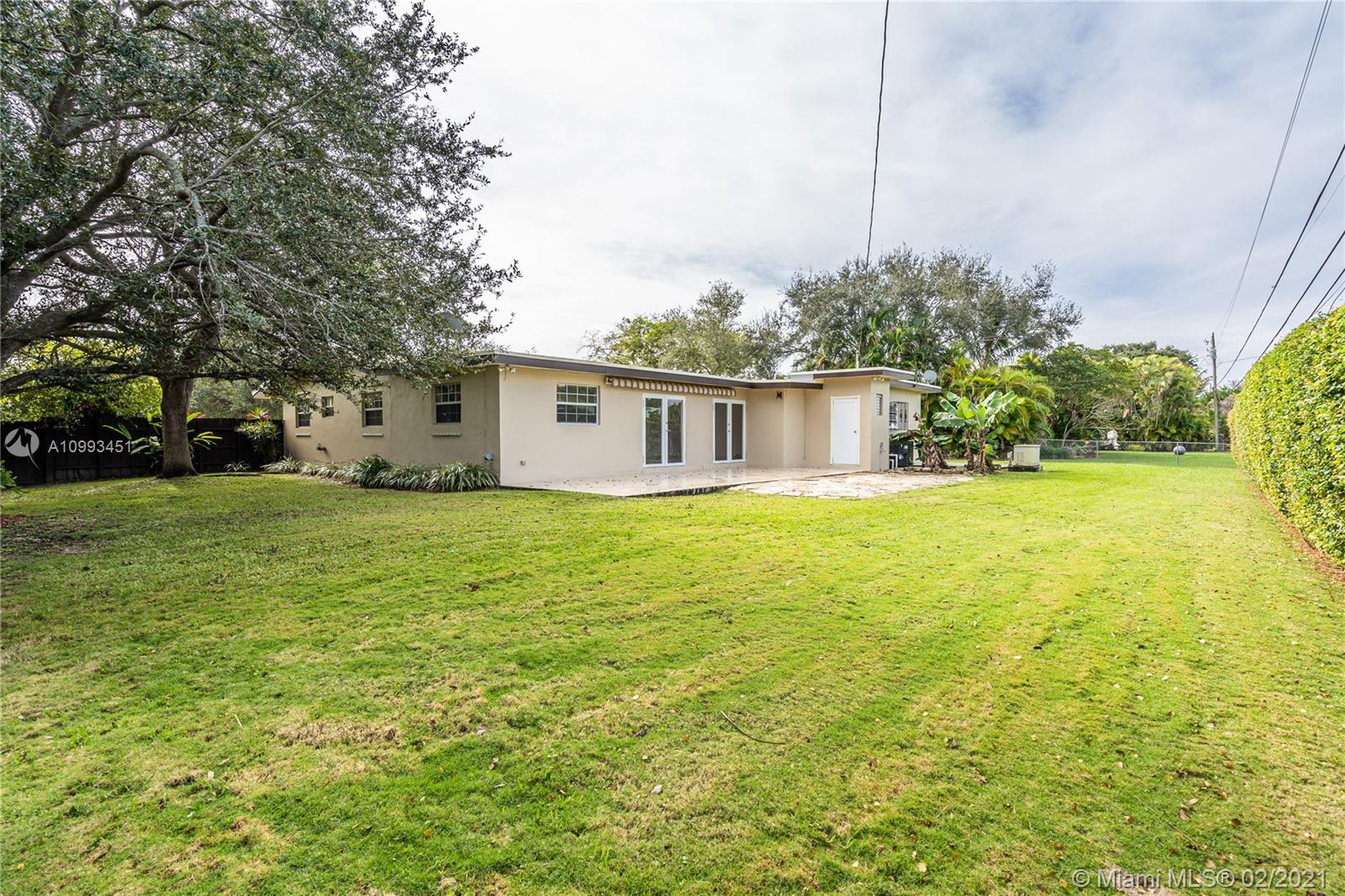 SUN CORAL ESTATES - Residential