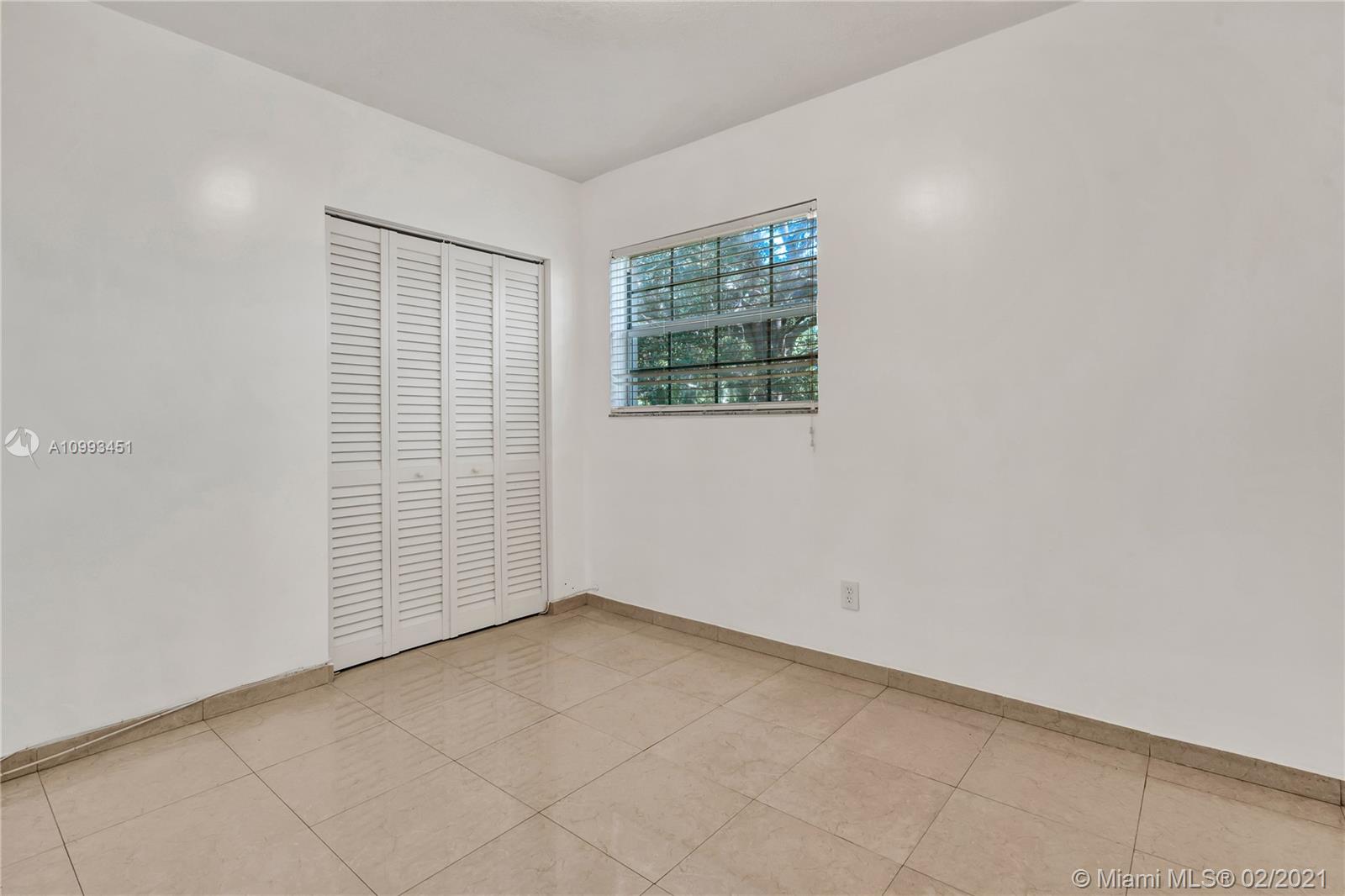 SUN CORAL ESTATES - Residential