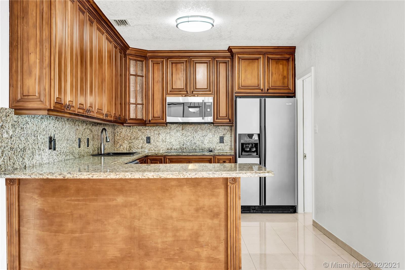 SUN CORAL ESTATES - Residential