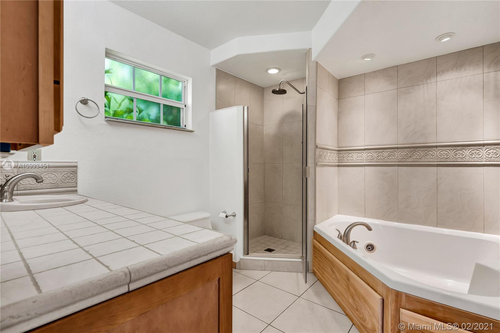 SUN CORAL ESTATES - Residential