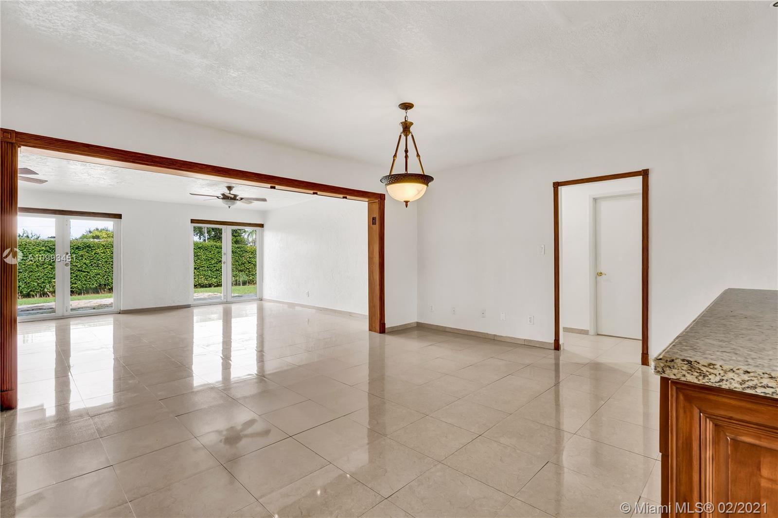 SUN CORAL ESTATES - Residential