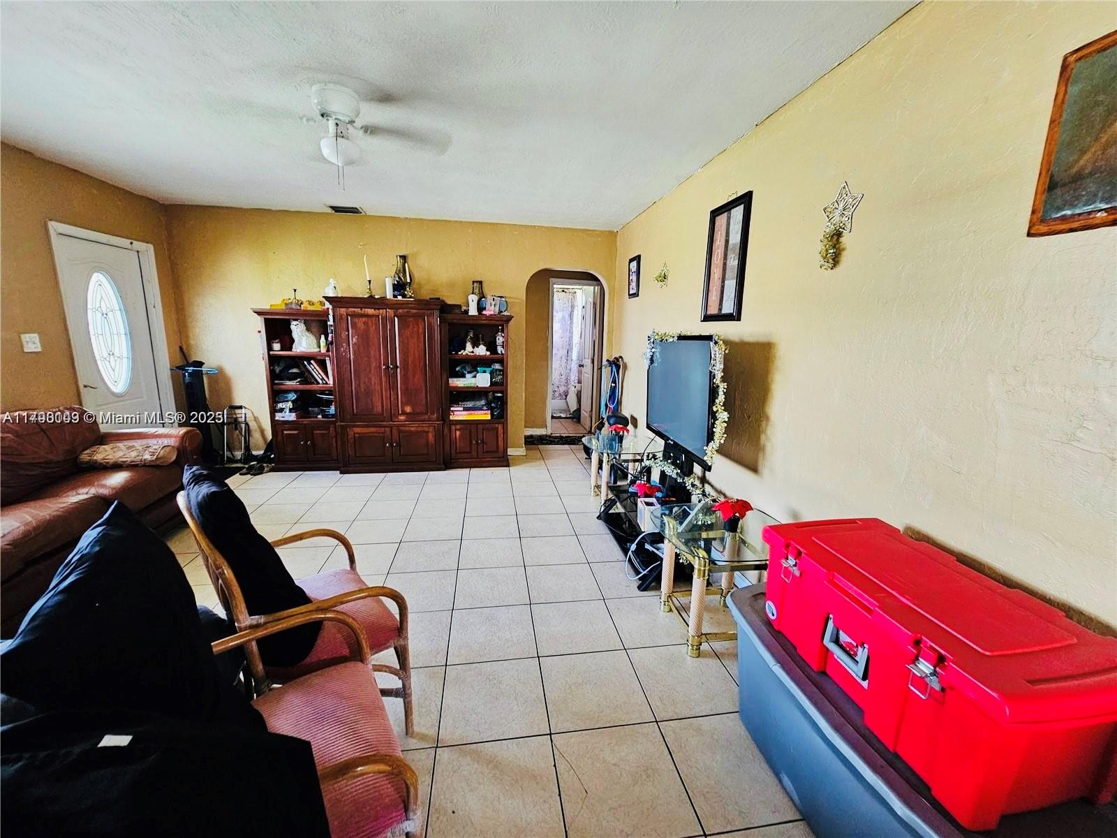 2540 NW 15th St