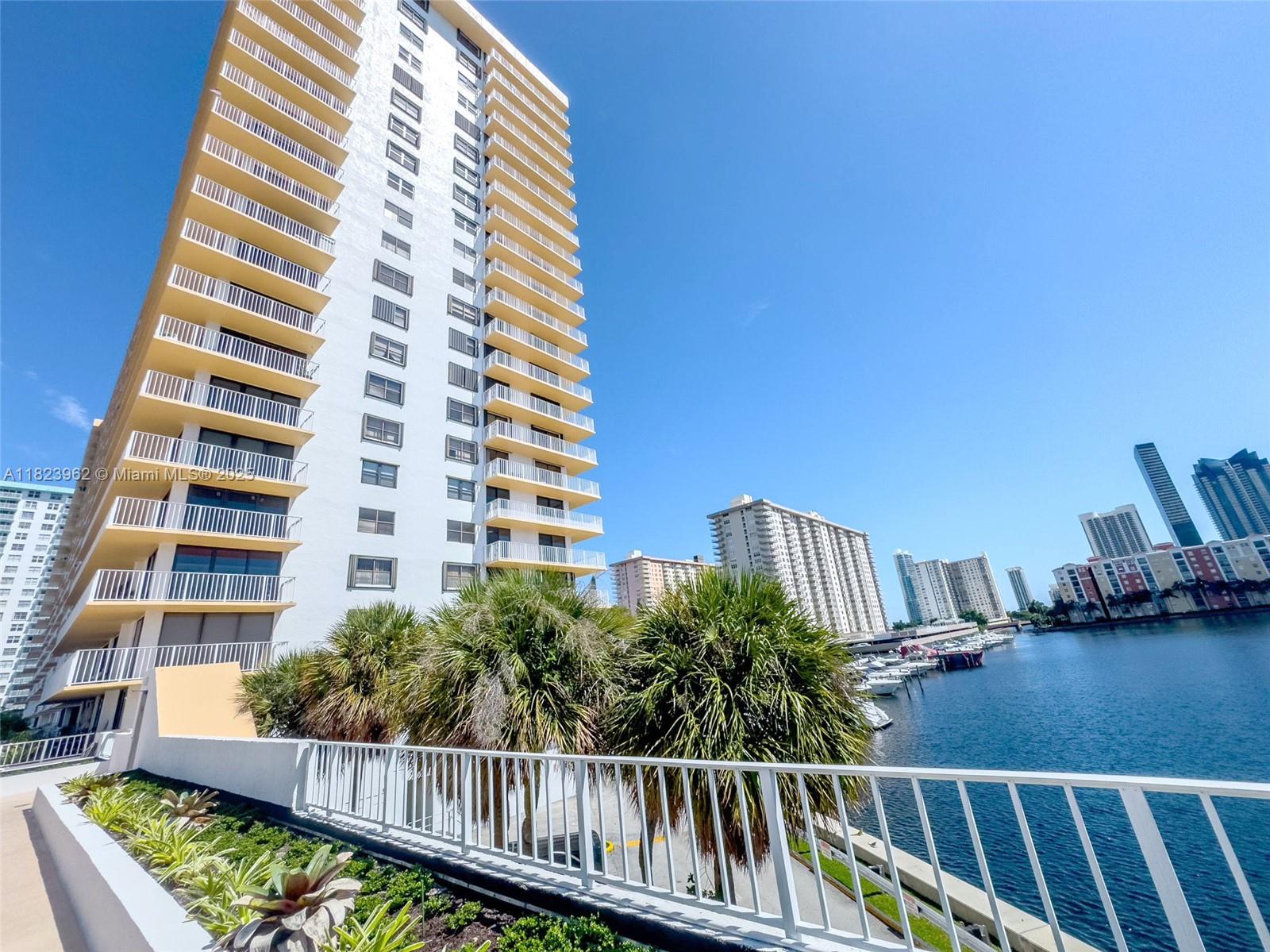 290 174th St 2306, Sunny Isles Beach, Miami-Dade County, Florida - 2 Bedrooms  
2 Bathrooms - 