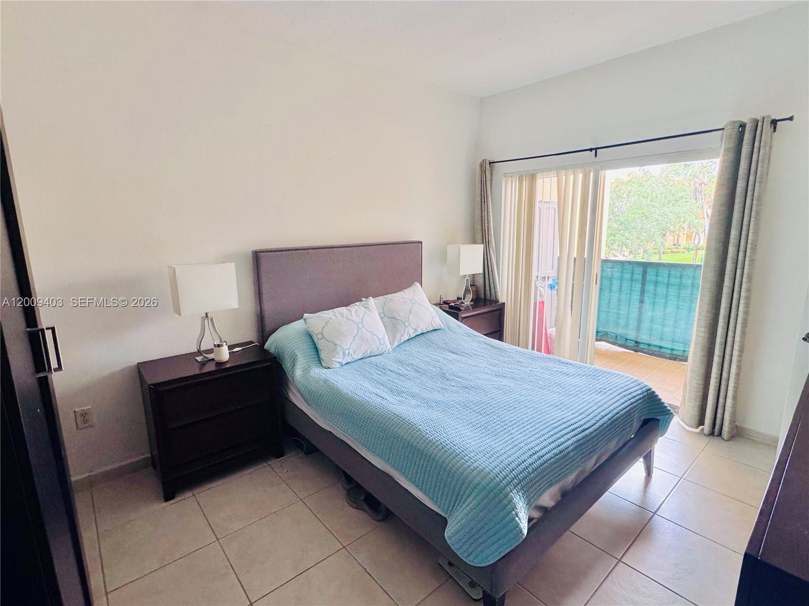 PALM GARDENS AT DORAL - Residential