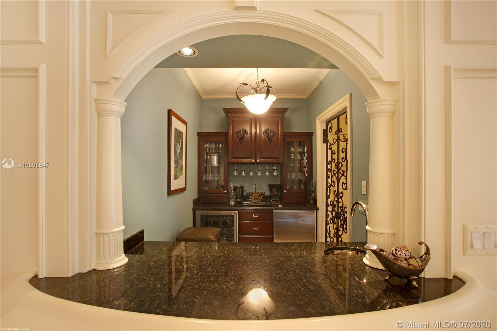 JUPITER ISLAND - Residential