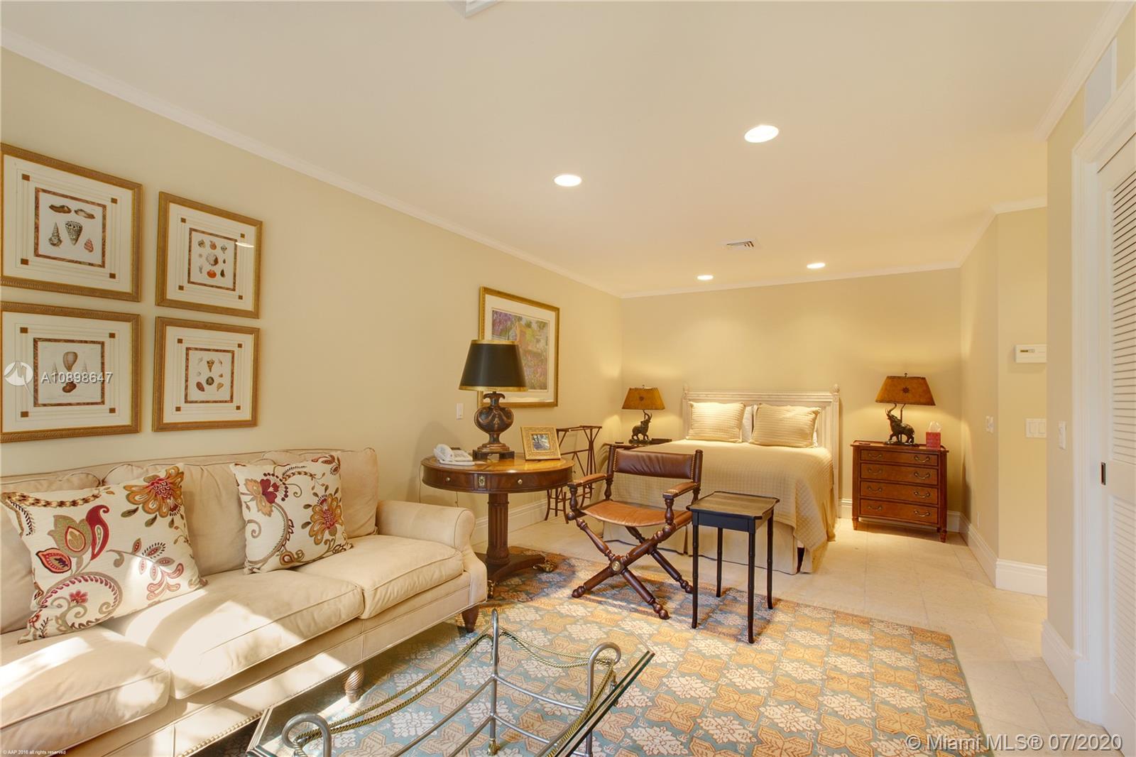 JUPITER ISLAND - Residential