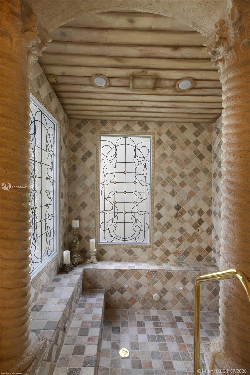 JUPITER ISLAND - Residential