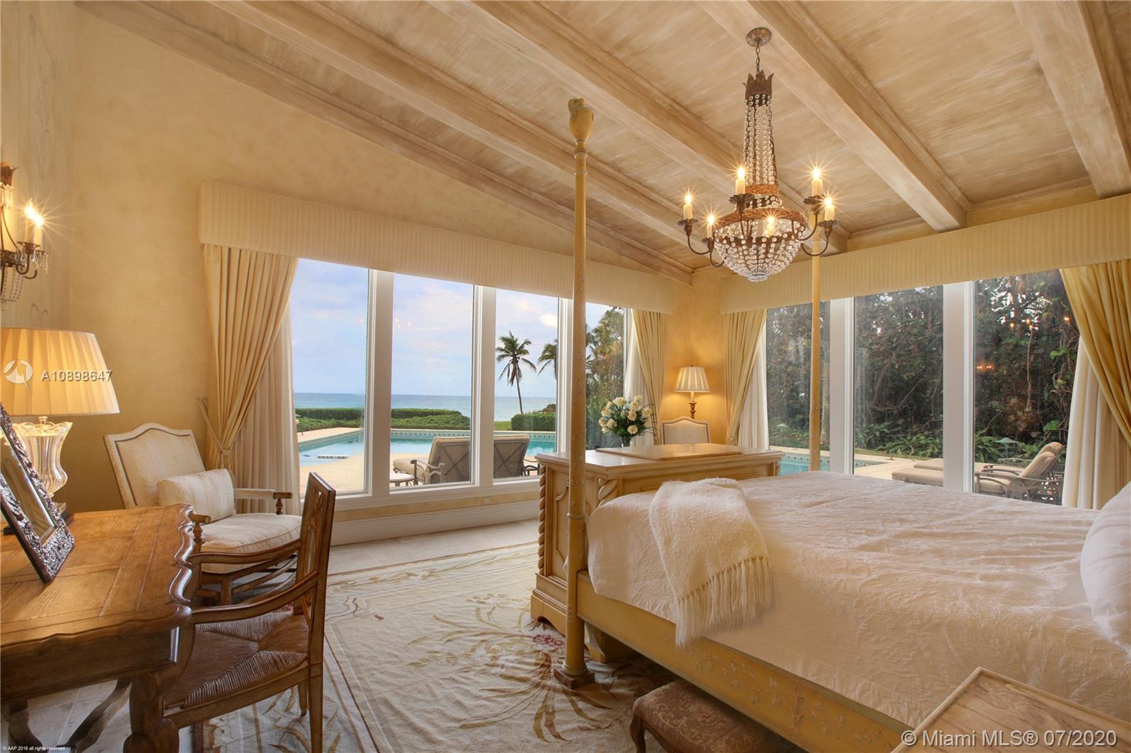 JUPITER ISLAND - Residential