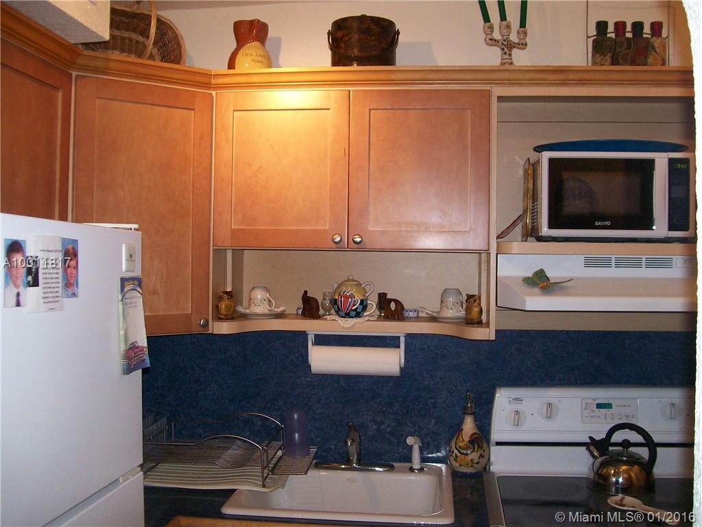 TRITON TOWER CONDO - Residential Lease