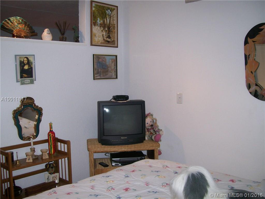 TRITON TOWER CONDO - Residential Lease