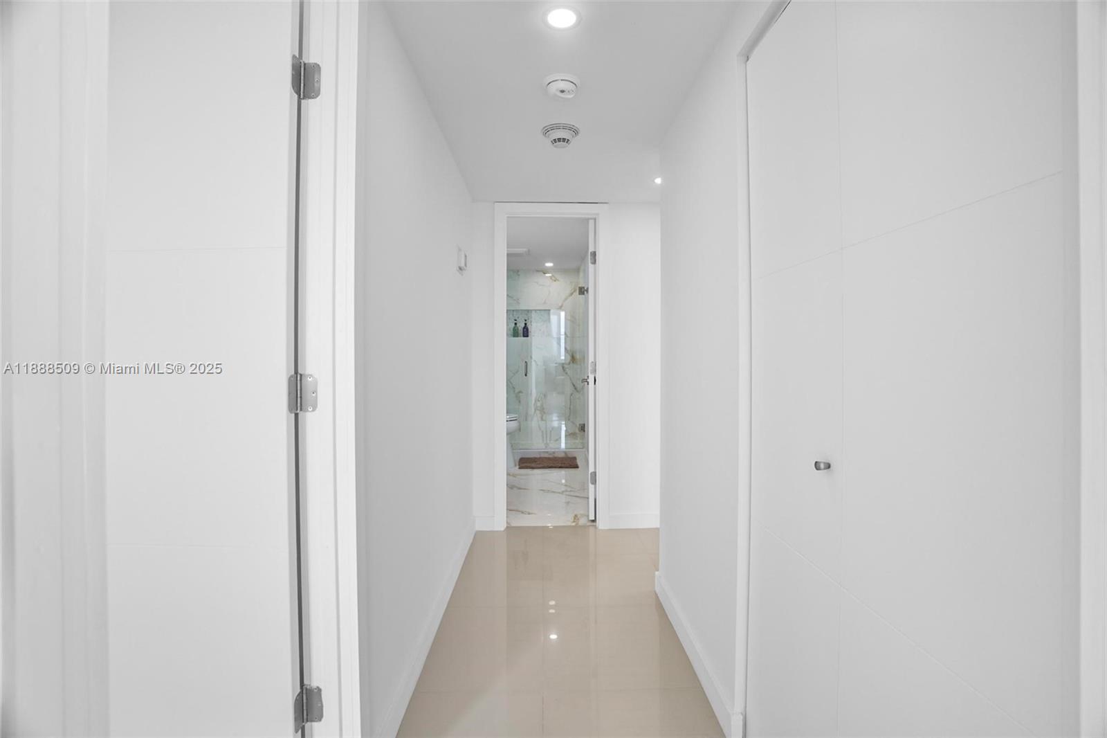 ARLEN HOUSE CONDO - Residential