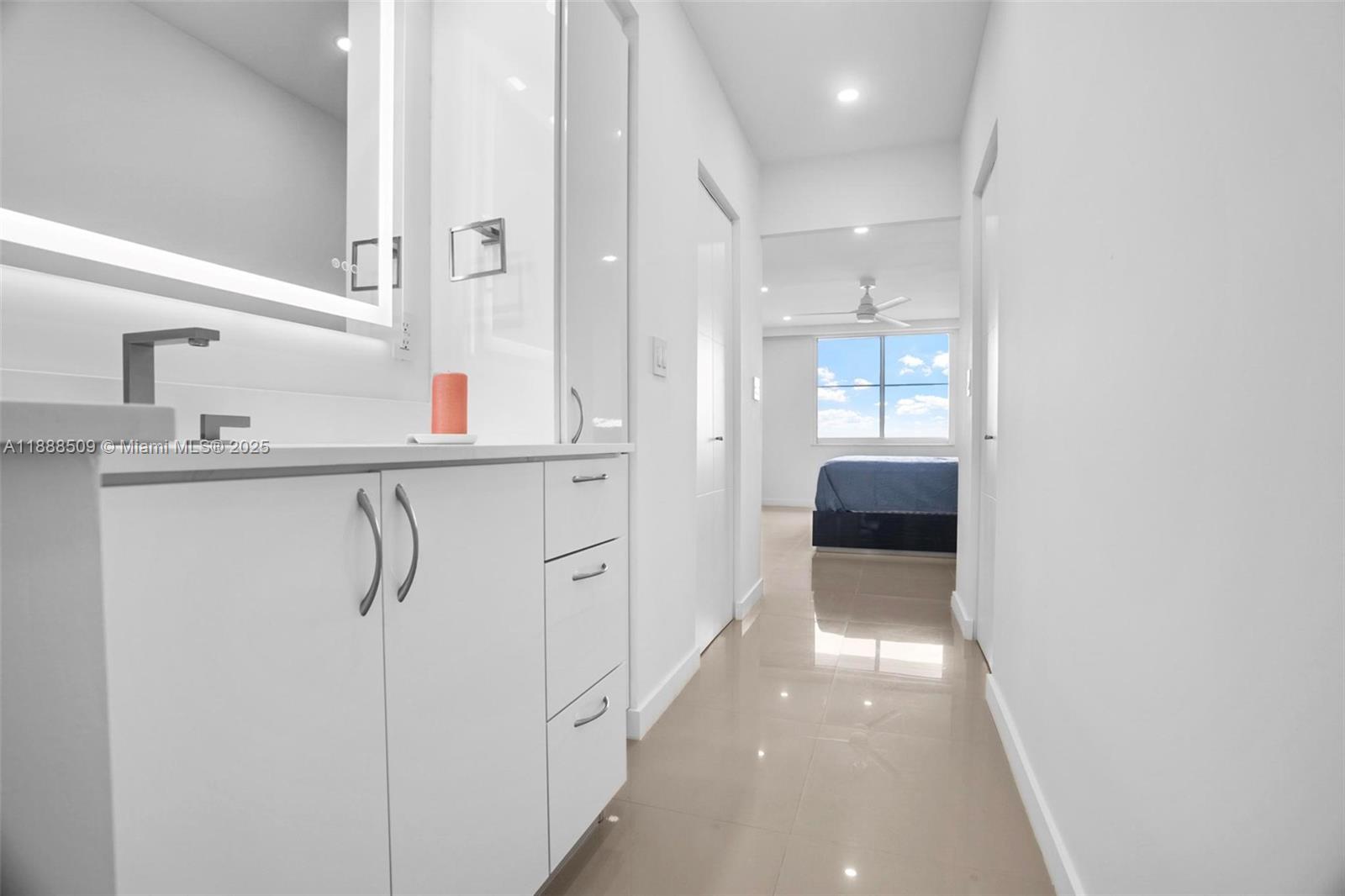 ARLEN HOUSE CONDO - Residential