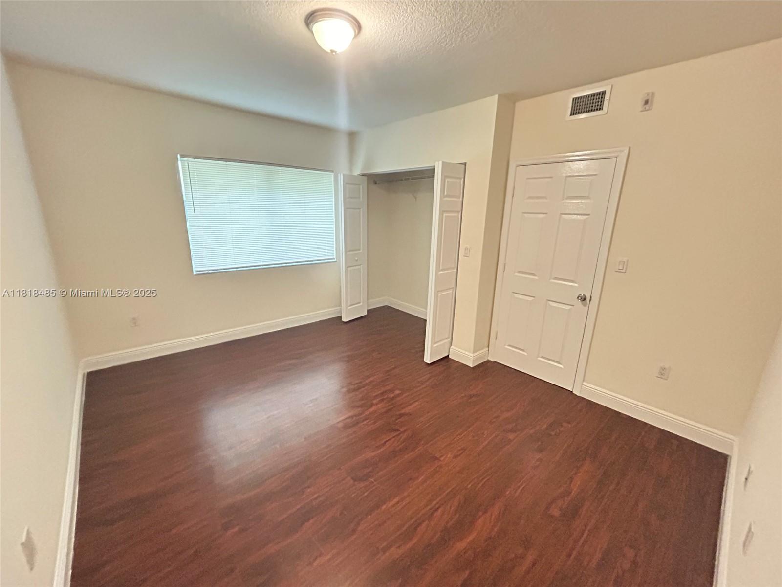 FAIRGREEN R/S - Residential Lease