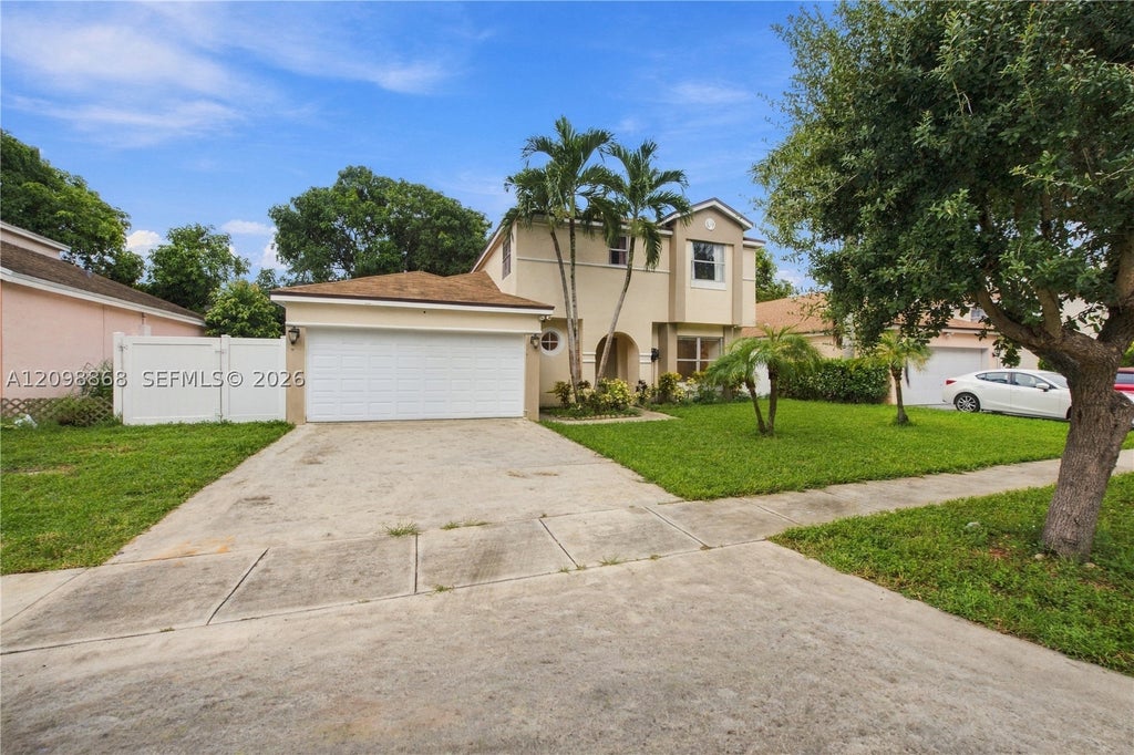 Photo of 9600 Encino St, Miramar, FL 33025 (MLS # A12098868)