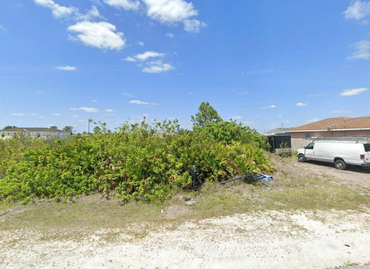 "Build your dream home on this prime lot! Offering the perfect blend of tranquility and convenience, this spacious parcel provides a blank canvas for your vision. Nestled in a desirable area with easy access to amenities, it's an ideal spot to create a home tailored to your needs. Don't miss this opportunity to bring your dream to life in a location that offers the best of both worlds!"