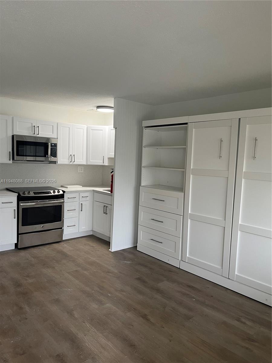 CORAL RIDGE ISLES - Residential Income