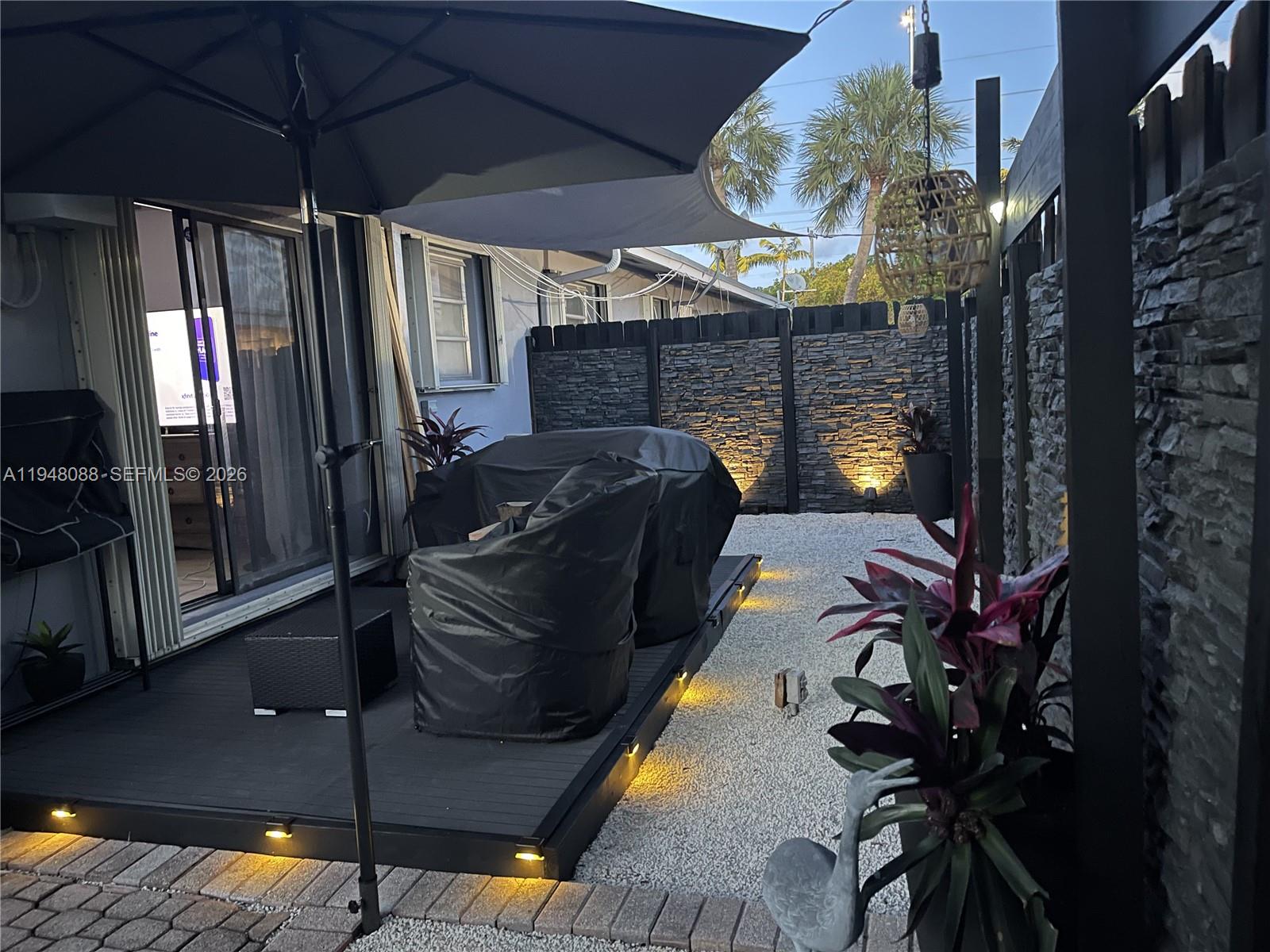 CORAL RIDGE ISLES - Residential Income