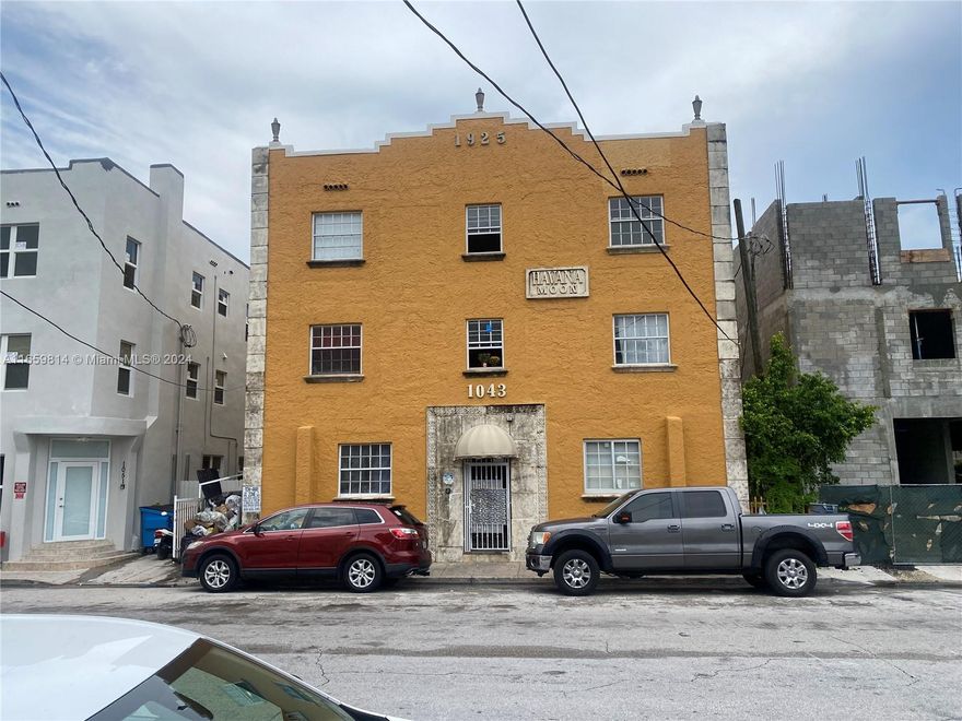 Calling all Investors. Great ROI. Lowest priced 2 BD within 1.5 miles from Brickell City Center. The unit is located on the 3rd floor with an eastern exposure, split 2 BD floor plan and high ceilings. The kitchen and bathroom have been newly remodeled. The building has a shared backyard and soon to be remodeled common areas. Available for immediate occupancy. Plenty of free on-street parking. Live or rent in a central location with great walkability, ease of public transportation and easy access to all points in Miami-Dade County.