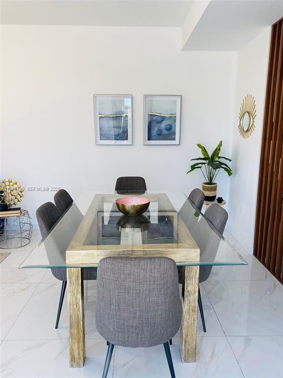 CLEVELAND TERRACE - Residential Income