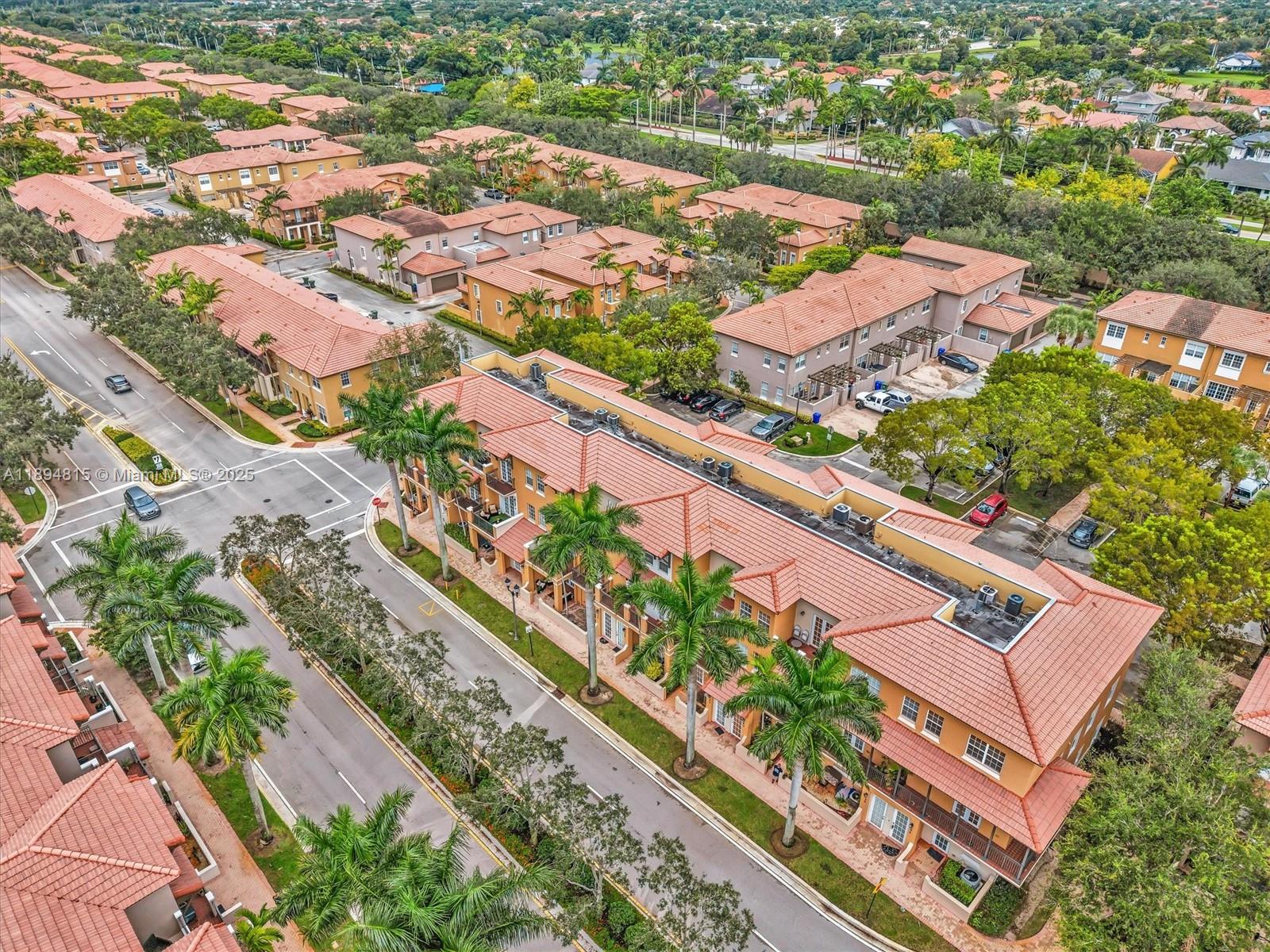 COBBLESTONE CONDO - Residential Lease