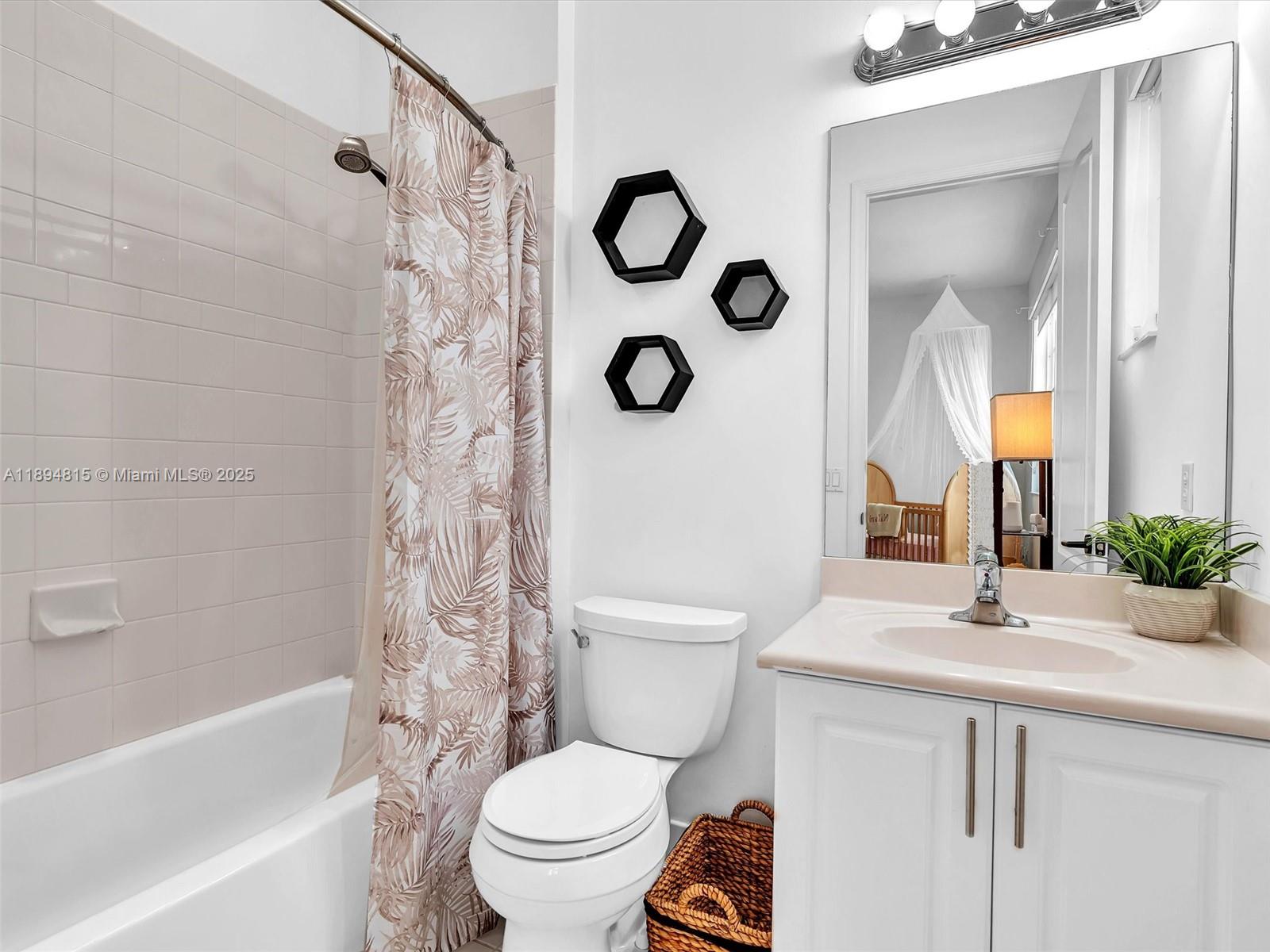 COBBLESTONE CONDO - Residential Lease