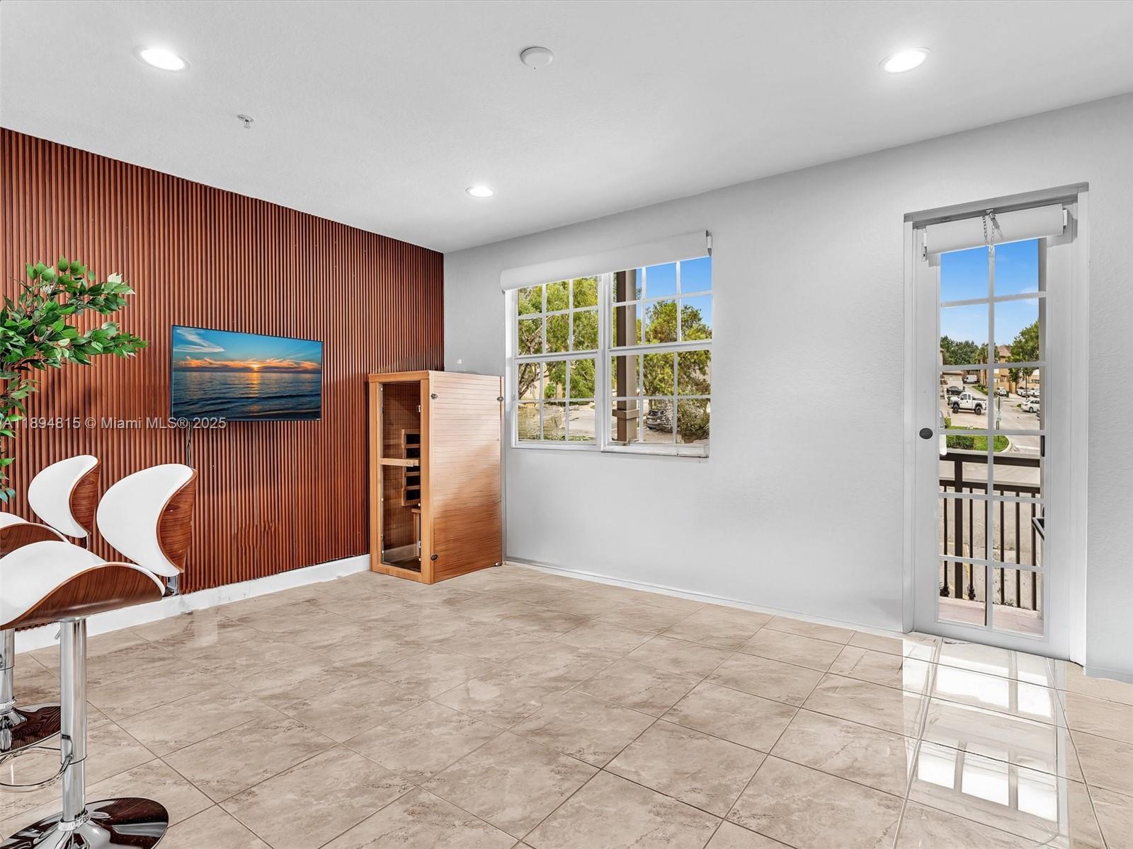 COBBLESTONE CONDO - Residential Lease
