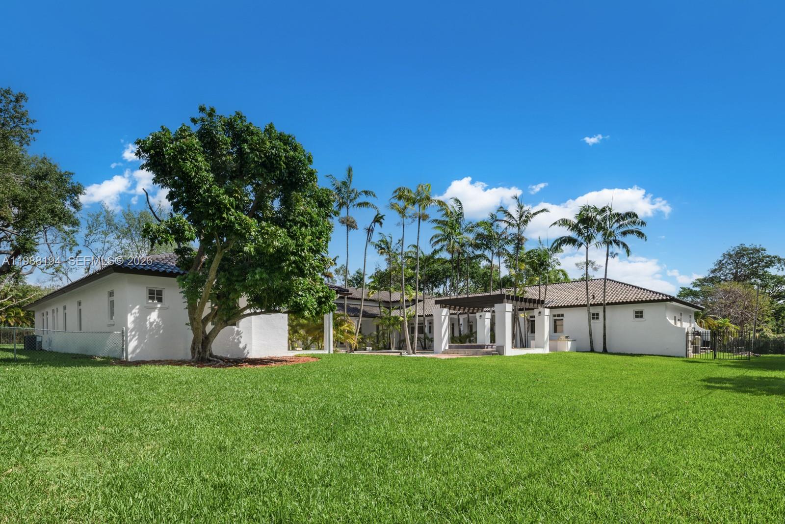 BAY RIDGE ESTS - Residential